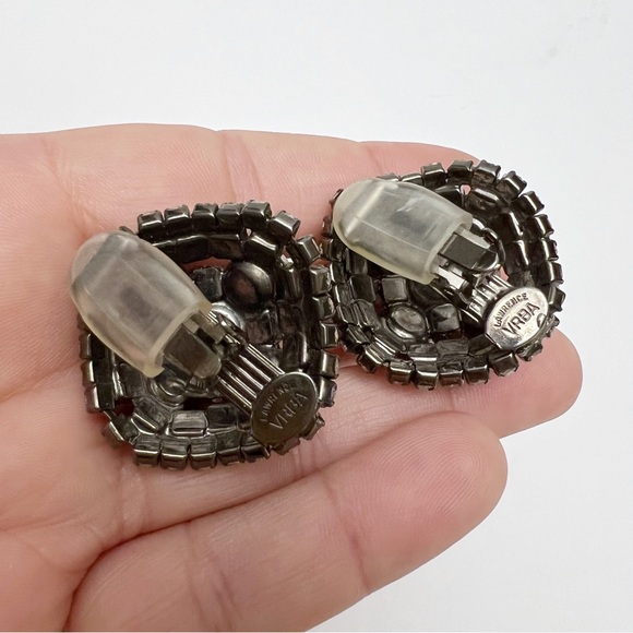 Lawrence VRBA Signed Faux Pearl Rhinestone Statement Clip On Earrings - Picture 7 of 9